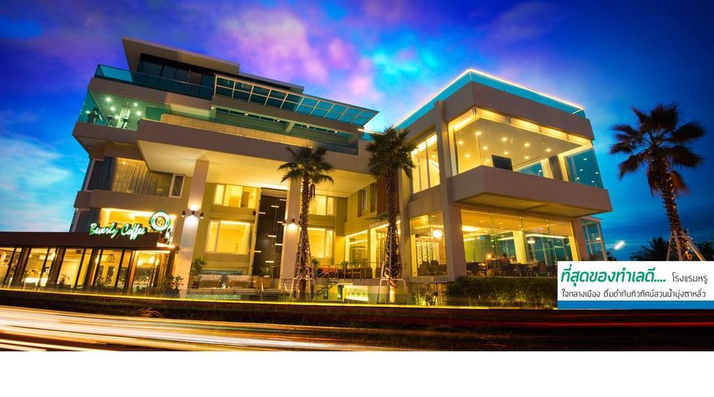 The Beverly Hills Hotel Nakhonratchasima Εξωτερικό φωτογραφία
